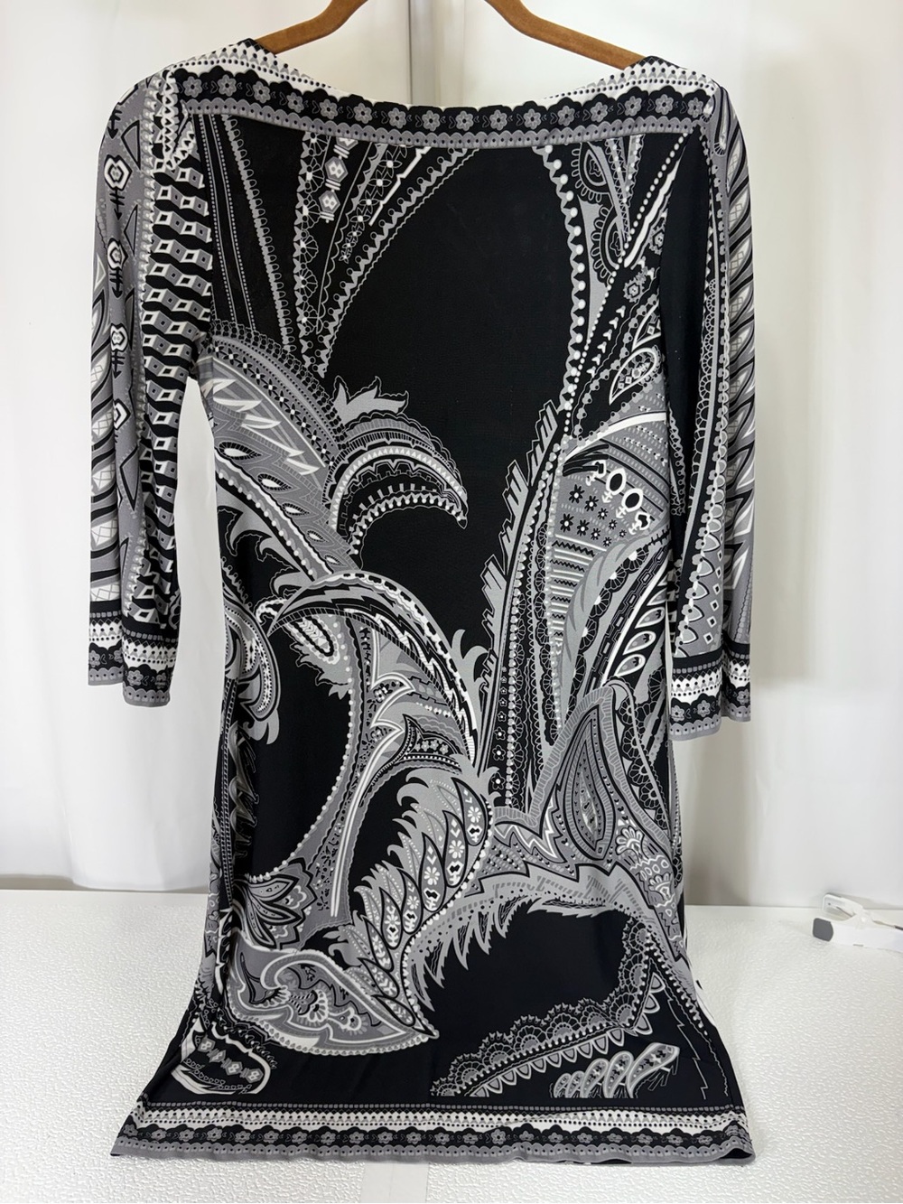 ECI Black & Gray Paisley Boatneck Long Sleeve Dress 3687